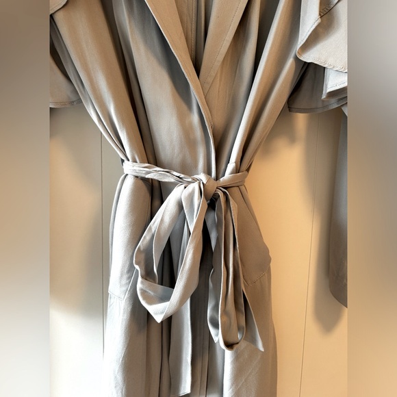 Light blue Leith trench coat with ruffles - Picture 3 of 5